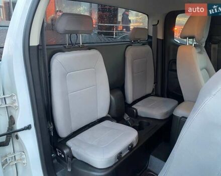 Белый Шевроле Колорадо, объемом двигателя 2.46 л и пробегом 55 тыс. км за 16900 $, фото 22 на Automoto.ua