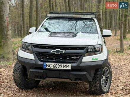 Белый Шевроле Колорадо, объемом двигателя 3.56 л и пробегом 57 тыс. км за 26500 $, фото 1 на Automoto.ua