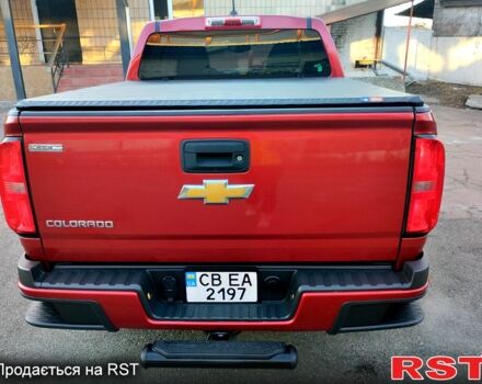 Красный Шевроле Колорадо, объемом двигателя 3.6 л и пробегом 108 тыс. км за 26000 $, фото 2 на Automoto.ua