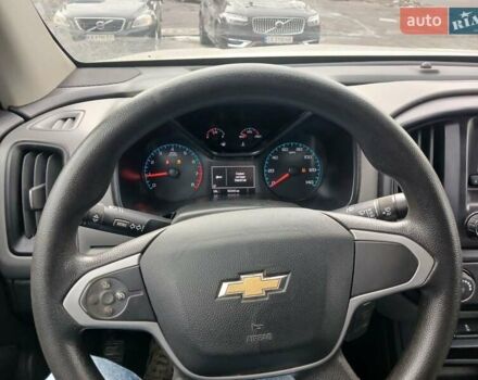 Серый Шевроле Колорадо, объемом двигателя 2.46 л и пробегом 104 тыс. км за 15000 $, фото 7 на Automoto.ua