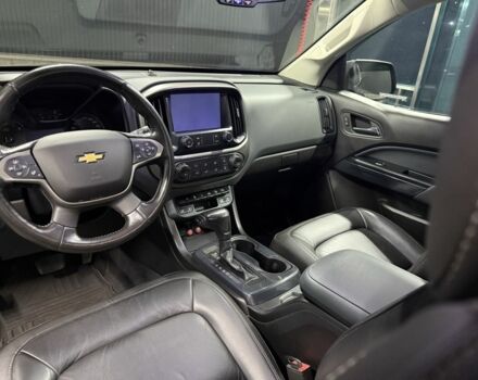 Шевроле Колорадо 2018 в Киеве на Automoto.ua Серый Шевроле Колорадо, объемом двигателя 3.6 л и пробегом 49 тыс. км за 37000 $, фото 15 на Automoto.ua