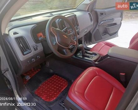 Сірий Шевроле Колорадо, об'ємом двигуна 3.56 л та пробігом 70 тис. км за 23700 $, фото 13 на Automoto.ua