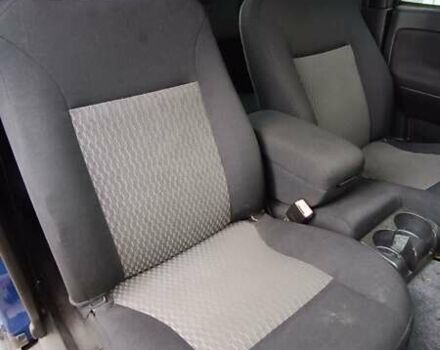 Синий Шевроле Колорадо, объемом двигателя 3 л и пробегом 307 тыс. км за 10900 $, фото 30 на Automoto.ua