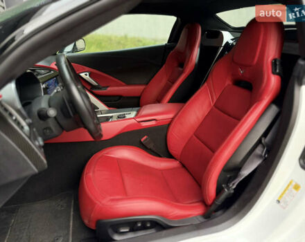 Белый Шевроле Корвет, объемом двигателя 6.2 л и пробегом 36 тыс. км за 75000 $, фото 17 на Automoto.ua