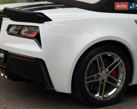 Белый Шевроле Корвет, объемом двигателя 6.2 л и пробегом 36 тыс. км за 75000 $, фото 11 на Automoto.ua