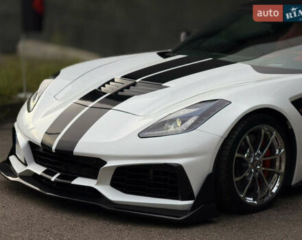 Белый Шевроле Корвет, объемом двигателя 6.2 л и пробегом 36 тыс. км за 75000 $, фото 10 на Automoto.ua