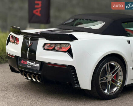 Белый Шевроле Корвет, объемом двигателя 6.2 л и пробегом 36 тыс. км за 75000 $, фото 9 на Automoto.ua