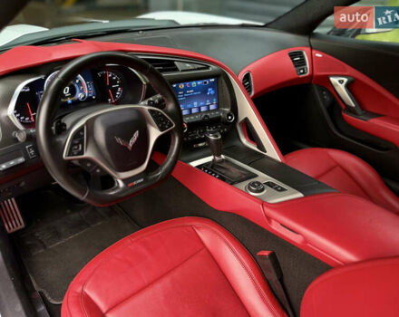 Белый Шевроле Корвет, объемом двигателя 6.2 л и пробегом 36 тыс. км за 75000 $, фото 20 на Automoto.ua