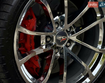 Белый Шевроле Корвет, объемом двигателя 6.2 л и пробегом 36 тыс. км за 75000 $, фото 14 на Automoto.ua