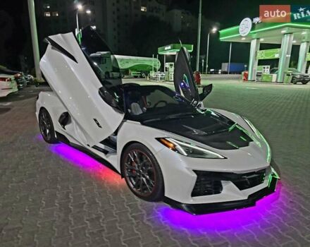 Шевроле Корвет 2022 у Києві на Automoto.ua Білий Шевроле Корвет, об'ємом двигуна 6.2 л та пробігом 17 тис. км за 120000 $, фото 4 на Automoto.ua