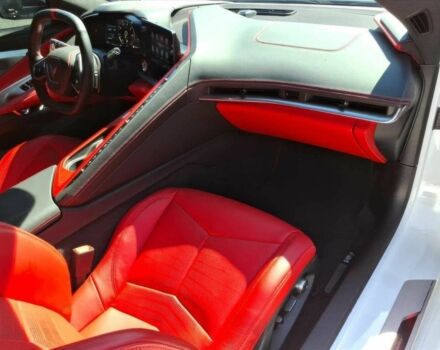 Шевроле Корвет 2023 у Кропивницькому (Кіровограді) на Automoto.ua Білий Шевроле Корвет, об'ємом двигуна 6.2 л та пробігом 20 тис. км за 65000 $, фото 9 на Automoto.ua