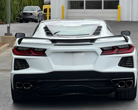 Белый Шевроле Корвет, объемом двигателя 6.2 л и пробегом 21 тыс. км за 35000 $, фото 5 на Automoto.ua