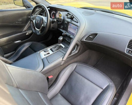 Желтый Шевроле Корвет, объемом двигателя 6.16 л и пробегом 117 тыс. км за 45000 $, фото 10 на Automoto.ua