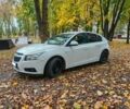 Белый Шевроле Круз, объемом двигателя 1.6 л и пробегом 217 тыс. км за 7000 $, фото 1 на Automoto.ua
