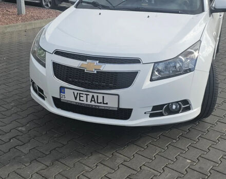 Белый Шевроле Круз, объемом двигателя 1.8 л и пробегом 242 тыс. км за 7300 $, фото 3 на Automoto.ua