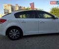 Белый Шевроле Круз, объемом двигателя 1.8 л и пробегом 105 тыс. км за 6500 $, фото 2 на Automoto.ua