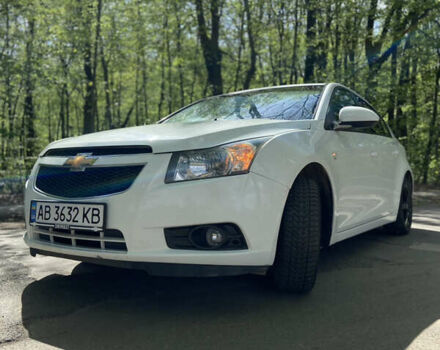 Белый Шевроле Круз, объемом двигателя 1.6 л и пробегом 162 тыс. км за 5799 $, фото 12 на Automoto.ua