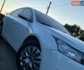 Белый Шевроле Круз, объемом двигателя 1.8 л и пробегом 215 тыс. км за 6400 $, фото 3 на Automoto.ua