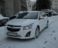 Белый Шевроле Круз, объемом двигателя 1.8 л и пробегом 215 тыс. км за 3899 $, фото 1 на Automoto.ua