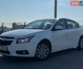 Белый Шевроле Круз, объемом двигателя 1.8 л и пробегом 231 тыс. км за 5999 $, фото 2 на Automoto.ua