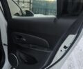 Белый Шевроле Круз, объемом двигателя 1.8 л и пробегом 215 тыс. км за 3899 $, фото 10 на Automoto.ua