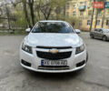 Белый Шевроле Круз, объемом двигателя 2 л и пробегом 235 тыс. км за 8200 $, фото 1 на Automoto.ua