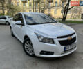 Белый Шевроле Круз, объемом двигателя 2 л и пробегом 235 тыс. км за 8200 $, фото 1 на Automoto.ua