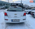 Белый Шевроле Круз, объемом двигателя 1.7 л и пробегом 193 тыс. км за 8800 $, фото 4 на Automoto.ua