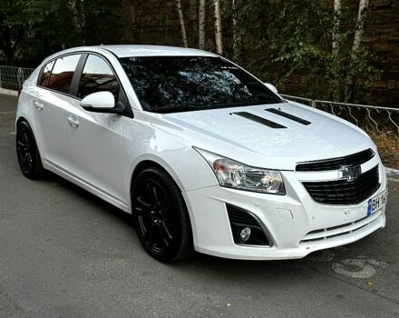 Белый Шевроле Круз, объемом двигателя 1.8 л и пробегом 185 тыс. км за 5700 $, фото 3 на Automoto.ua