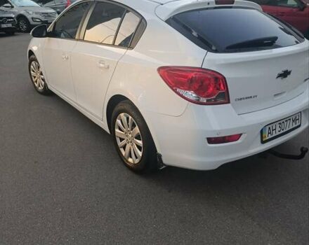 Білий Шевроле Круз, об'ємом двигуна 1.8 л та пробігом 128 тис. км за 8600 $, фото 5 на Automoto.ua