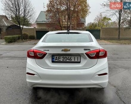 Белый Шевроле Круз, объемом двигателя 1.4 л и пробегом 145 тыс. км за 8900 $, фото 3 на Automoto.ua