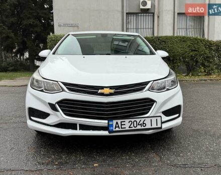 Белый Шевроле Круз, объемом двигателя 1.4 л и пробегом 145 тыс. км за 8900 $, фото 7 на Automoto.ua