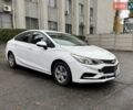 Белый Шевроле Круз, объемом двигателя 1.4 л и пробегом 145 тыс. км за 8900 $, фото 1 на Automoto.ua