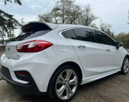 Белый Шевроле Круз, объемом двигателя 1.4 л и пробегом 70 тыс. км за 7000 $, фото 5 на Automoto.ua