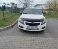 Белый Шевроле Круз, объемом двигателя 1.8 л и пробегом 399 тыс. км за 5300 $, фото 1 на Automoto.ua