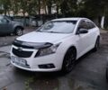 Белый Шевроле Круз, объемом двигателя 1.8 л и пробегом 399 тыс. км за 5300 $, фото 5 на Automoto.ua