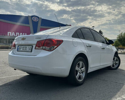 Білий Шевроле Круз, об'ємом двигуна 1.6 л та пробігом 274 тис. км за 6100 $, фото 2 на Automoto.ua