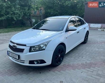 Белый Шевроле Круз, объемом двигателя 1.6 л и пробегом 180 тыс. км за 7200 $, фото 3 на Automoto.ua