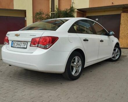 Білий Шевроле Круз, об'ємом двигуна 1.6 л та пробігом 139 тис. км за 6500 $, фото 7 на Automoto.ua