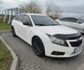 Белый Шевроле Круз, объемом двигателя 1.8 л и пробегом 399 тыс. км за 5300 $, фото 1 на Automoto.ua