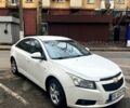 Белый Шевроле Круз, объемом двигателя 1.6 л и пробегом 230 тыс. км за 5600 $, фото 1 на Automoto.ua