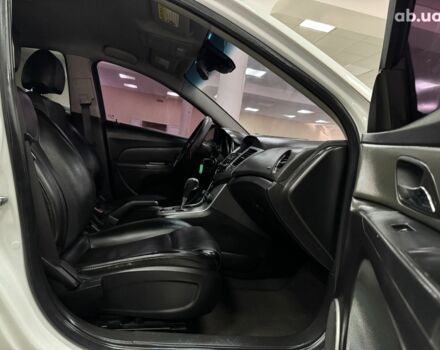 Белый Шевроле Круз, объемом двигателя 0 л и пробегом 111 тыс. км за 6500 $, фото 11 на Automoto.ua