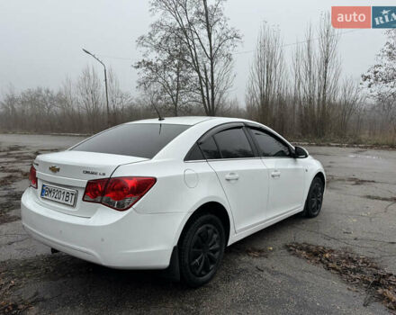 Білий Шевроле Круз, об'ємом двигуна 2 л та пробігом 220 тис. км за 6300 $, фото 3 на Automoto.ua