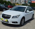 Белый Шевроле Круз, объемом двигателя 1.8 л и пробегом 249 тыс. км за 5500 $, фото 3 на Automoto.ua
