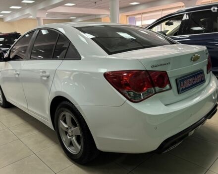 Белый Шевроле Круз, объемом двигателя 0 л и пробегом 111 тыс. км за 6500 $, фото 1 на Automoto.ua