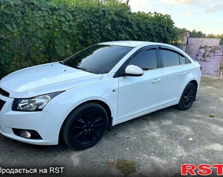 Білий Шевроле Круз, об'ємом двигуна 2 л та пробігом 0 тис. км за 6000 $, фото 2 на Automoto.ua