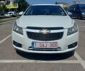 Белый Шевроле Круз, объемом двигателя 2 л и пробегом 290 тыс. км за 3500 $, фото 1 на Automoto.ua