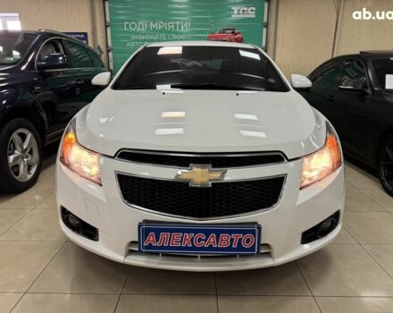 Белый Шевроле Круз, объемом двигателя 0 л и пробегом 111 тыс. км за 6500 $, фото 5 на Automoto.ua