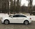 Белый Шевроле Круз, объемом двигателя 1.8 л и пробегом 130 тыс. км за 10000 $, фото 1 на Automoto.ua