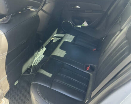 Белый Шевроле Круз, объемом двигателя 1.8 л и пробегом 126 тыс. км за 8188 $, фото 10 на Automoto.ua